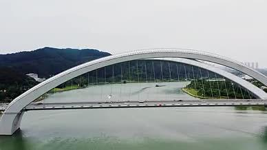 4K航拍广西南宁地标建筑南宁大桥视频素材视频的预览图